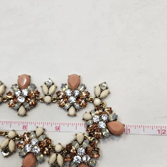 Rhinestone Cluster Statement Gold Tone Chain Necklace Peach Clear Cream Jewelry - Picture 5 of 5